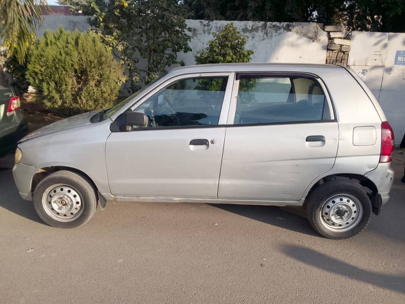 Suzuki Alto vxr 2002 Lahore number 2