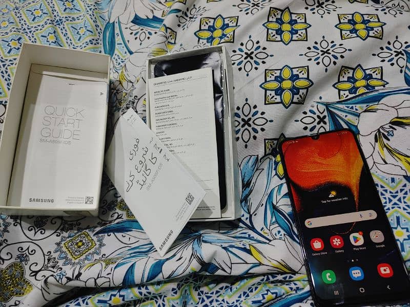 Samsung A50 used like new 3