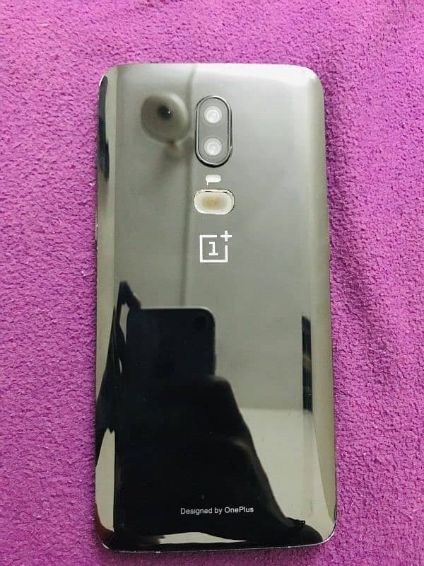 OnePlus 6 Mint Condition Phone 8/128 3