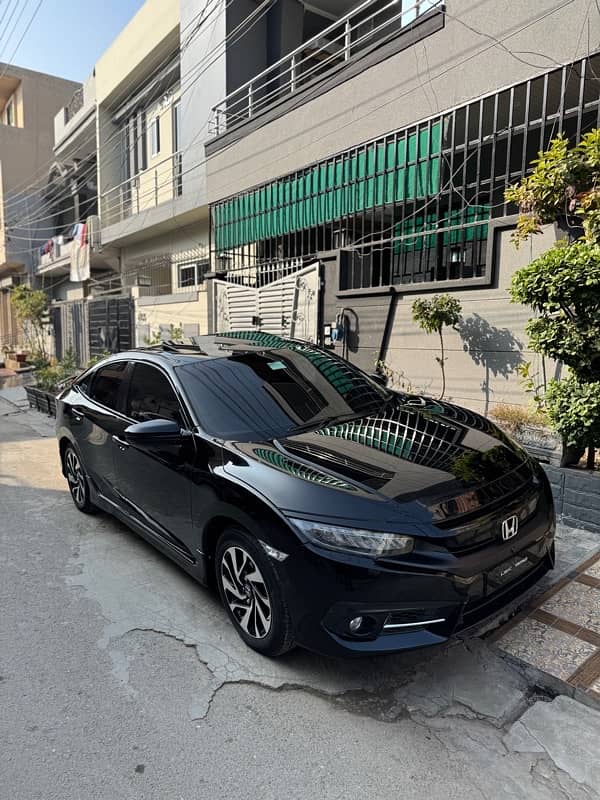 Honda Civic Oriel 2018 0