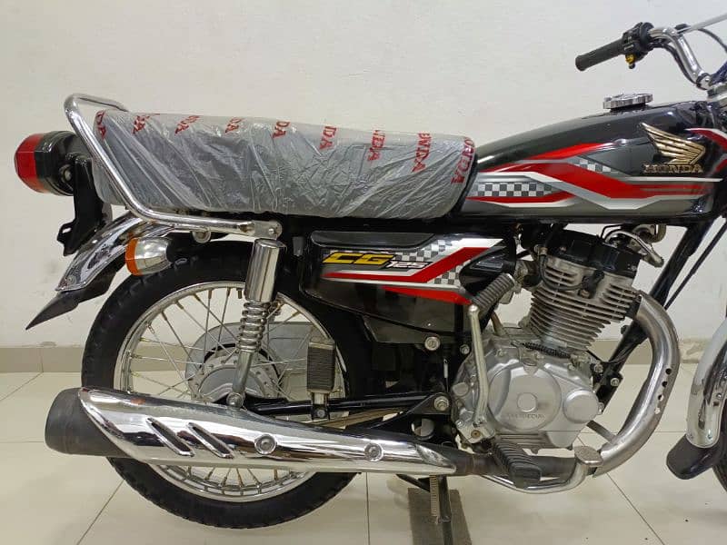 Honda CG 125 2024 Model 4