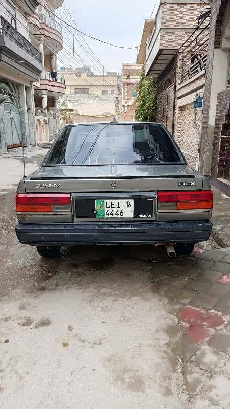 Nissan Sunny 1987 10