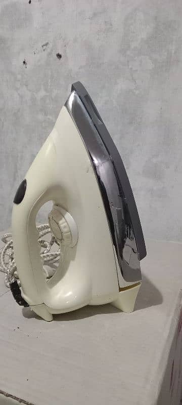 Vitamax Deluxe Automatic Iron 2