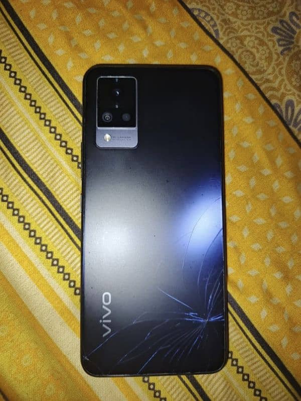 Vivo V21 6