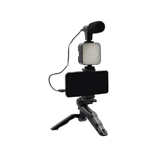 Portable Tripod Stand 4