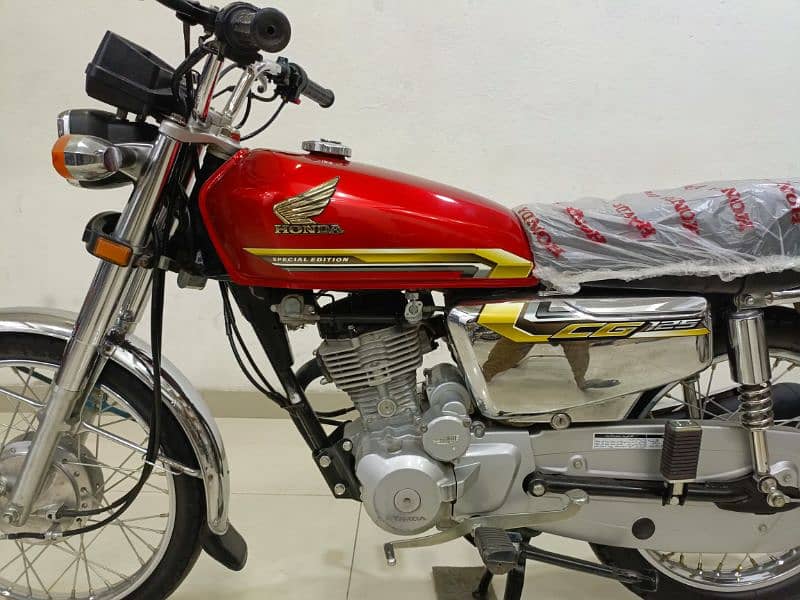 Honda CG 125 2021 Model Special Edition 1