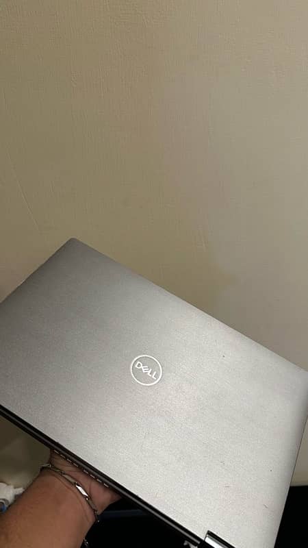 dell latitude 7400 2 in 1 (16GB ram) 7