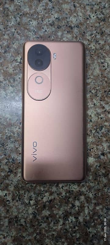 vivo v40e brand new just box open 1