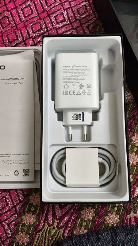 vivo v40e brand new just box open 2