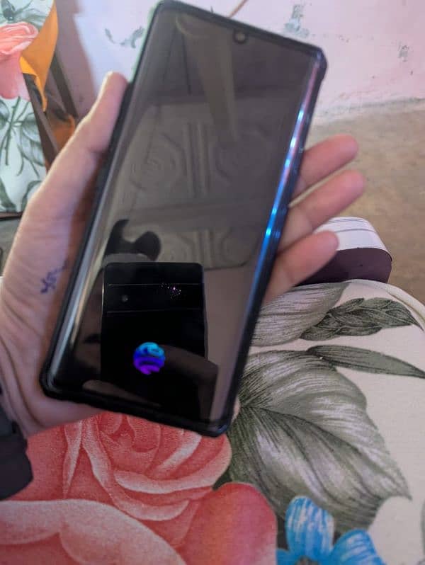 LG VELVET 11