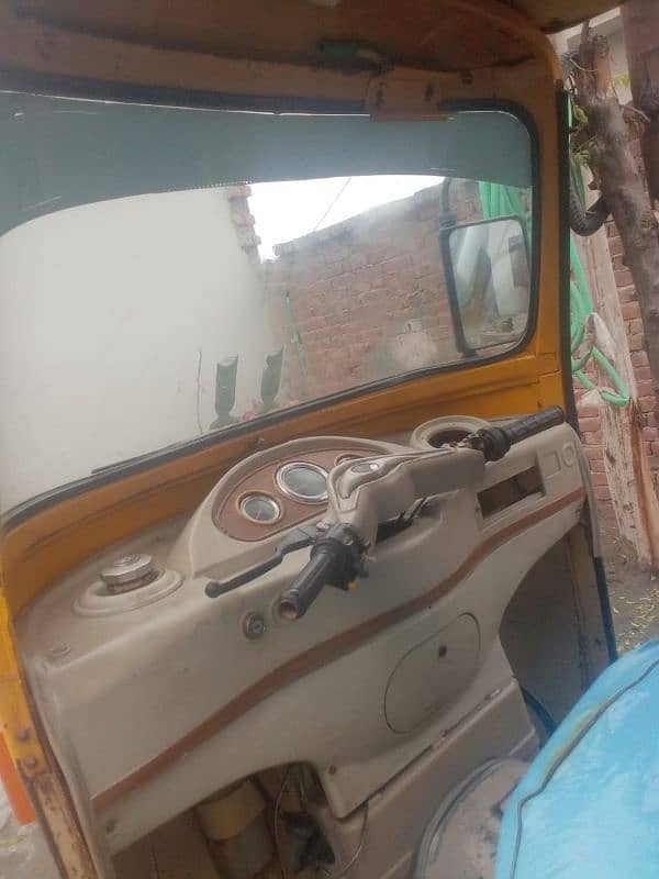 auto rikshaw tezraftaar 8