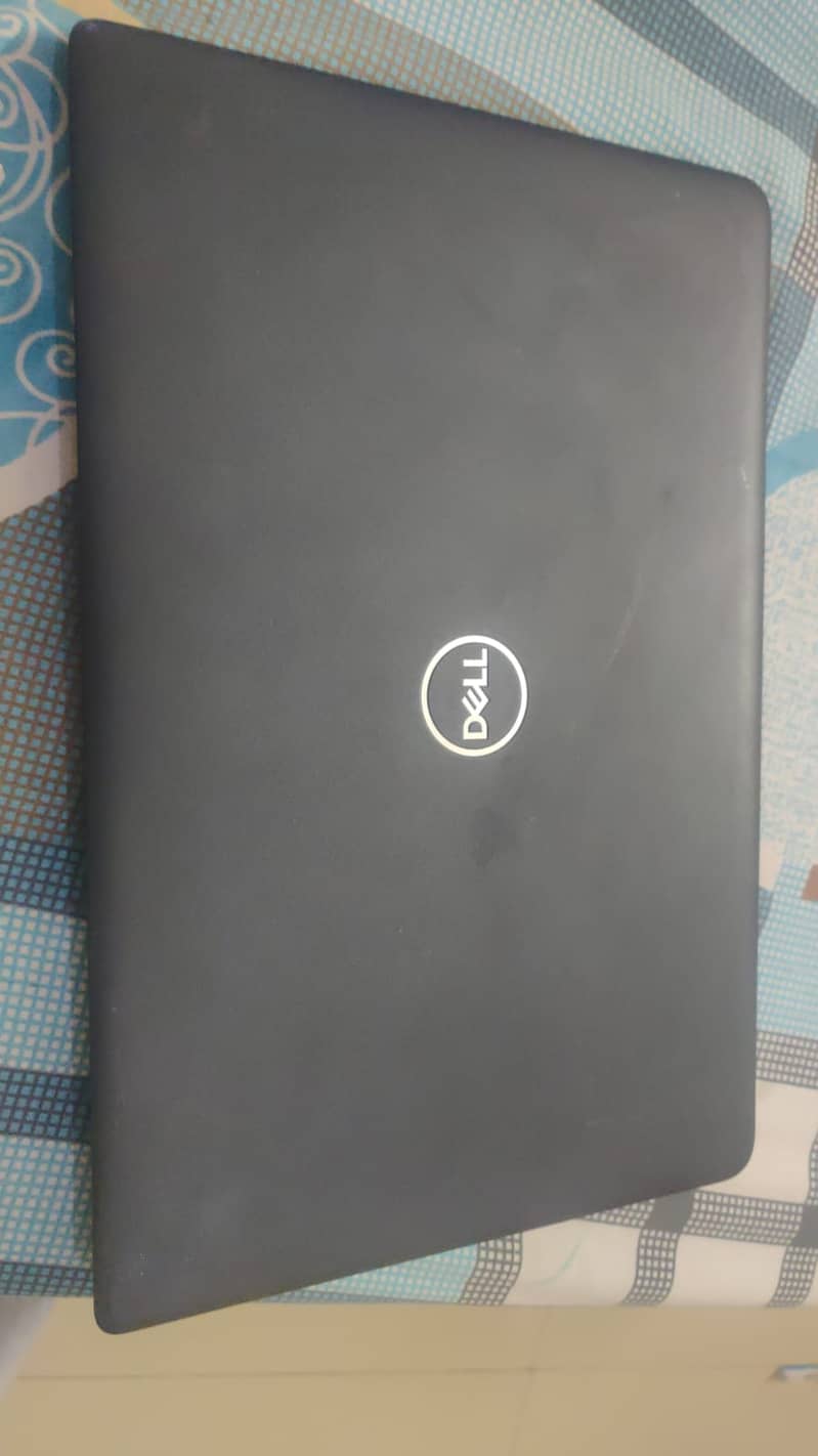 Dell Latitude 3500 - Core i3 (8th Generation) 1