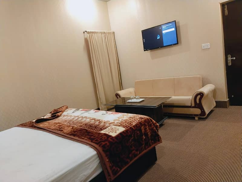 excutive furnished room daily basis rental 3