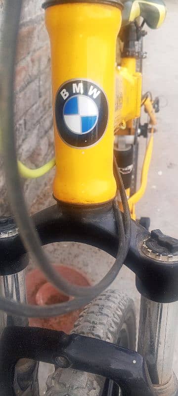 bmw folding scycle Bill kull new ha urgent sale karni ha 3