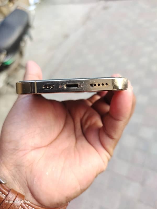 Iphone 13Pro 128GB Factory Unlock (4month Sim Time) 3