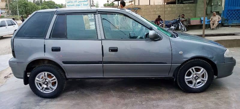 Suzuki Cultus VXRi 2010 2