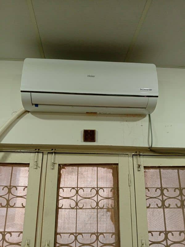 Haier AC 1 Ton (DC Inverter) 0