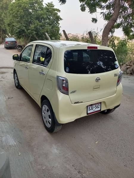 Daihatsu Mira 2015 3