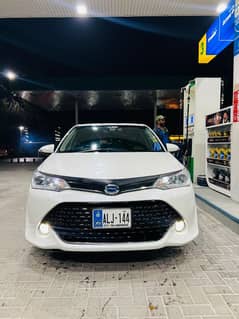 Toyota Corolla Axio 2016