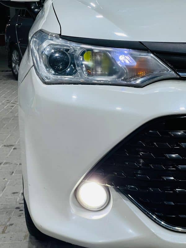 Toyota Corolla Axio 2016 4