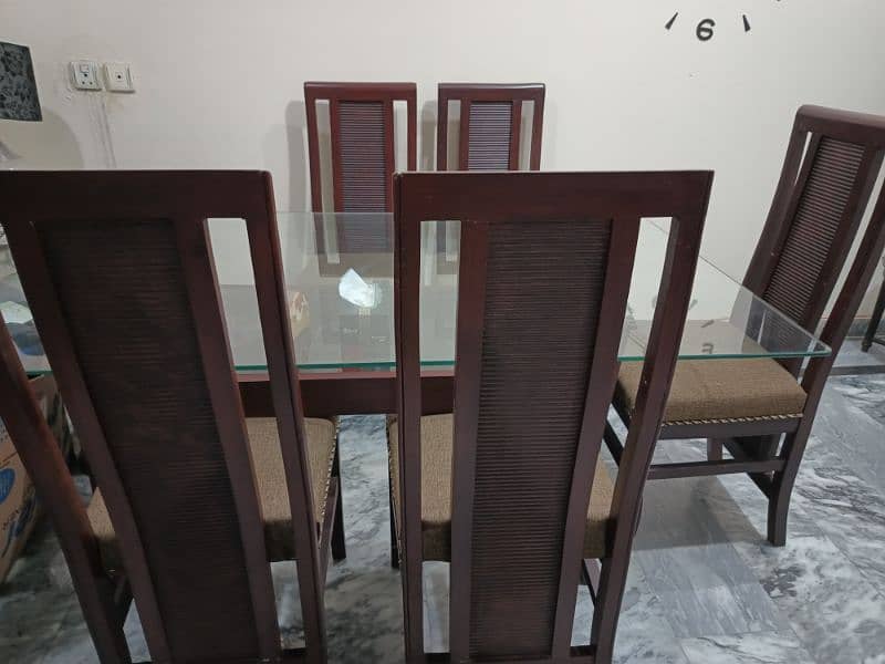 Dinning Table with 6 chairs 2