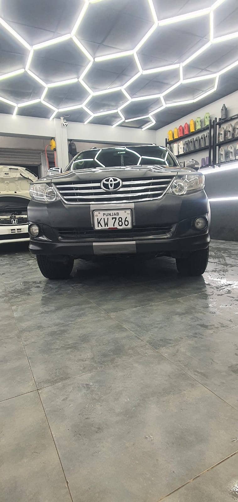 Toyota Fortuner 2.7 VVTi  2013 Vip Number  '786" 17