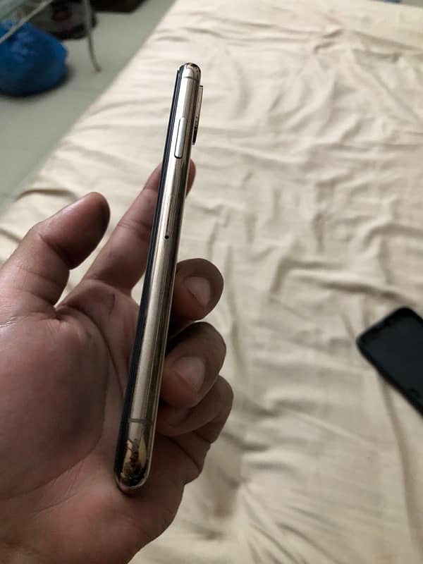 IPHONE XS (64GB) non pta 5