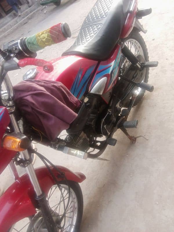 2017 model Honda cd 100 praidor 2