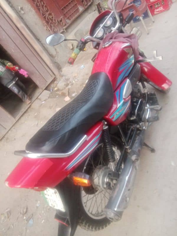 2017 model Honda cd 100 praidor 7