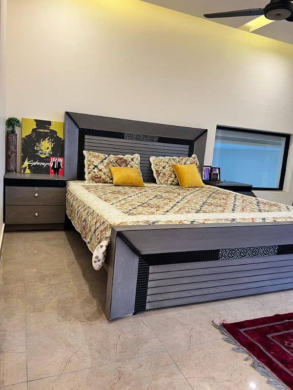 Bed  available for sale in Islamabad 1