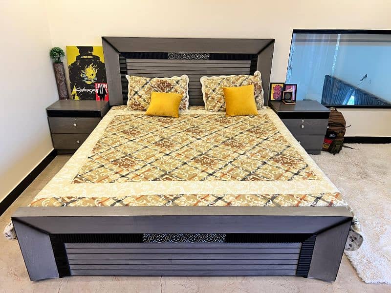 Bed  available for sale in Islamabad 2