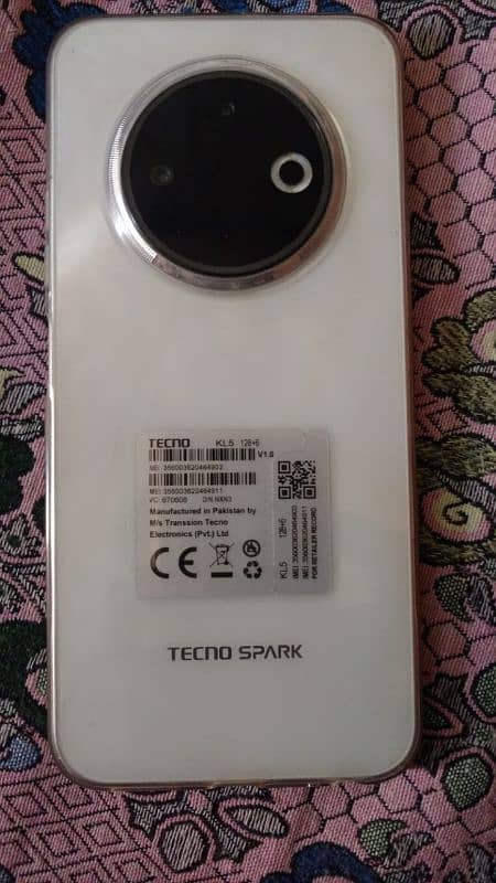 Tecno spark 30c, white Colour, 2 months used complete box 3