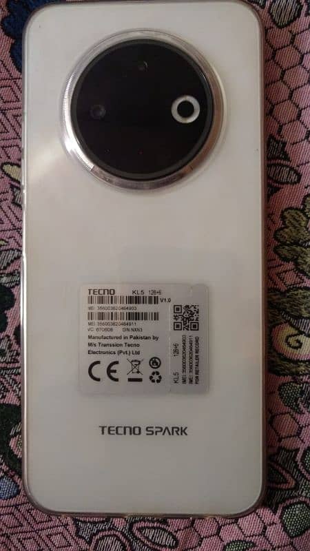 Tecno spark 30c, white Colour, 2 months used complete box 7