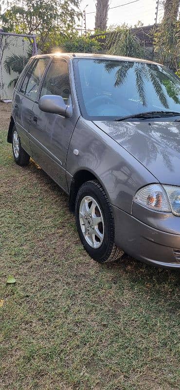 Suzuki Cultus 2016 1