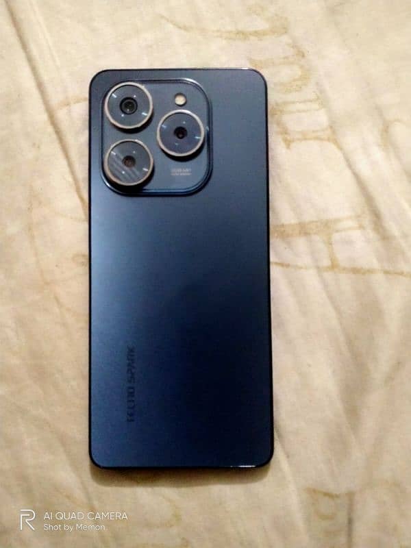 Tecno spark 20 pro 8+8/256 4