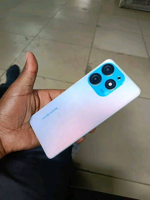 TECNO SPARK 10 PRO 0