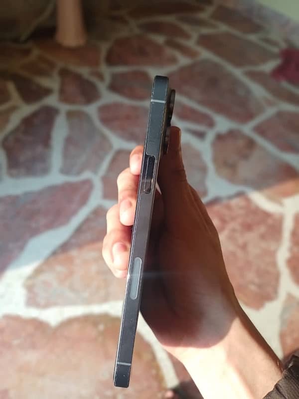 Iphone 13 Pro Max JV 256GB Non Pta Geniune Condition 3