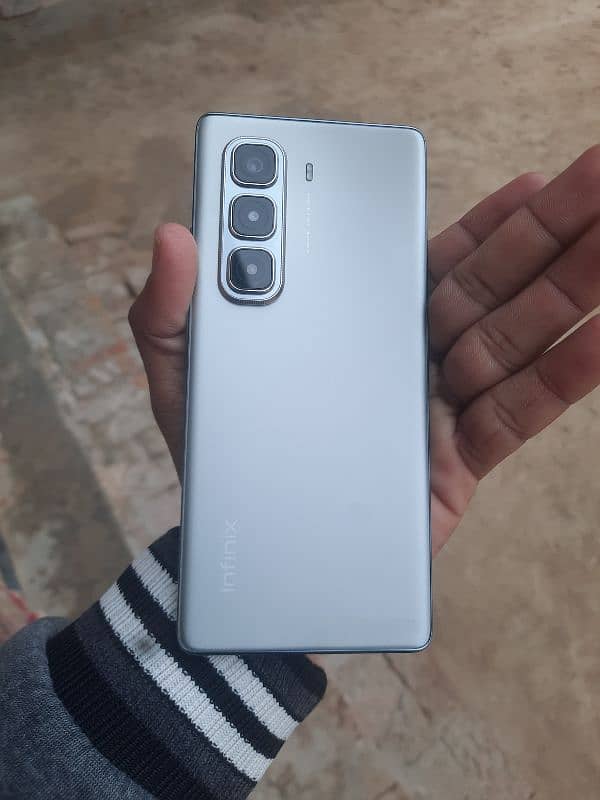 Infinix hot 50Pro+ 0