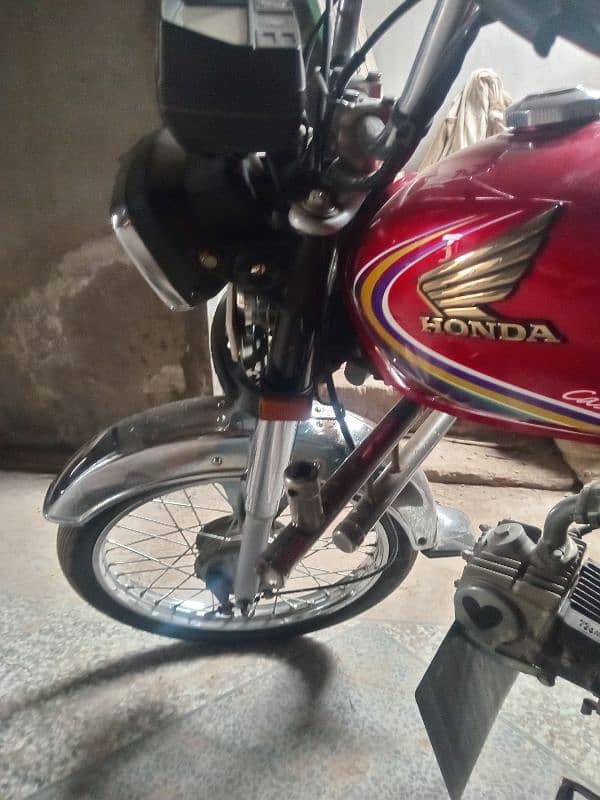 honda 70 foor seal 6