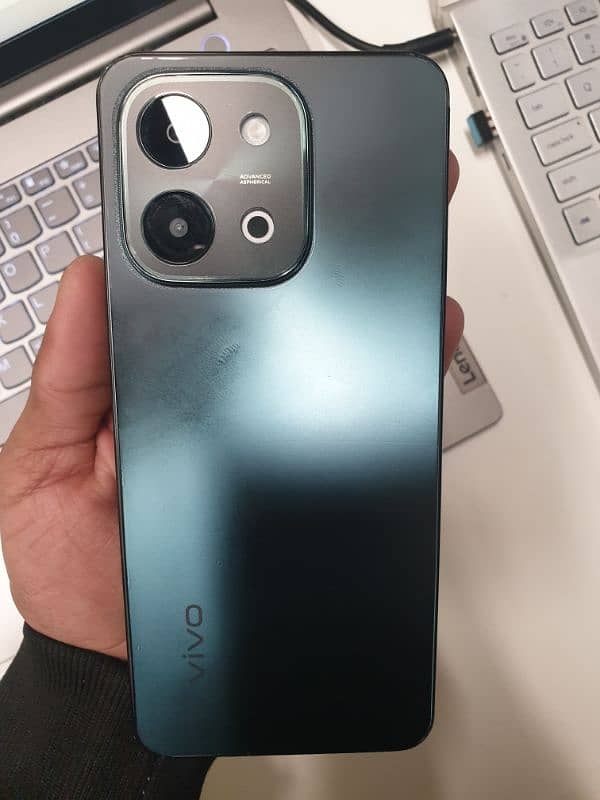 Vivo Y28 For sale 8