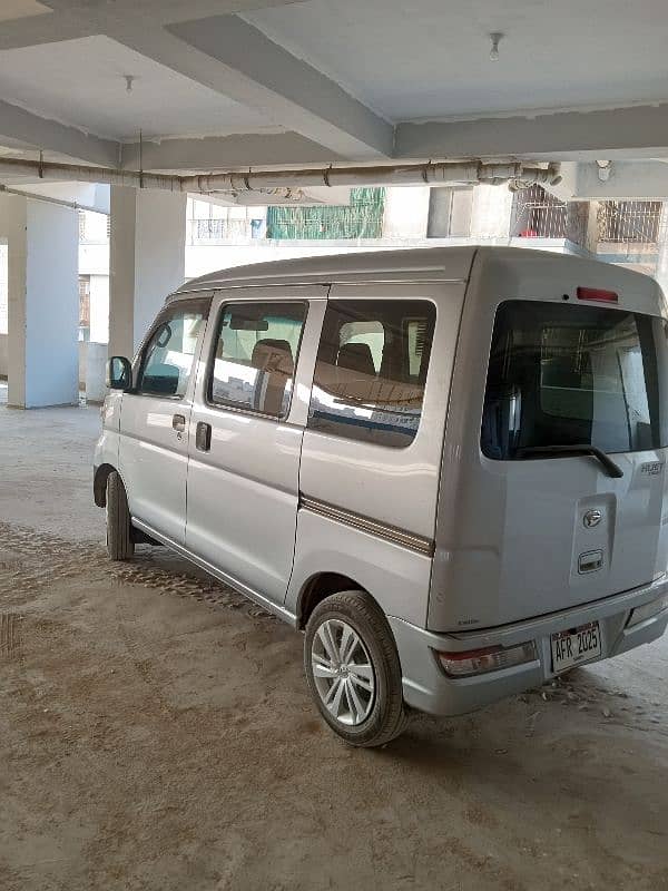 Daihatsu Hijet 2019 7