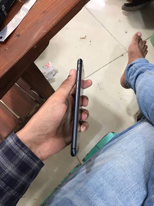 iphone 8plus pta approve 1