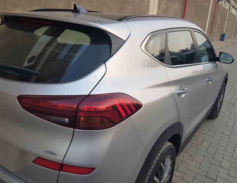 Hyundai Tucson AWD A/T Ultimate 2021 4