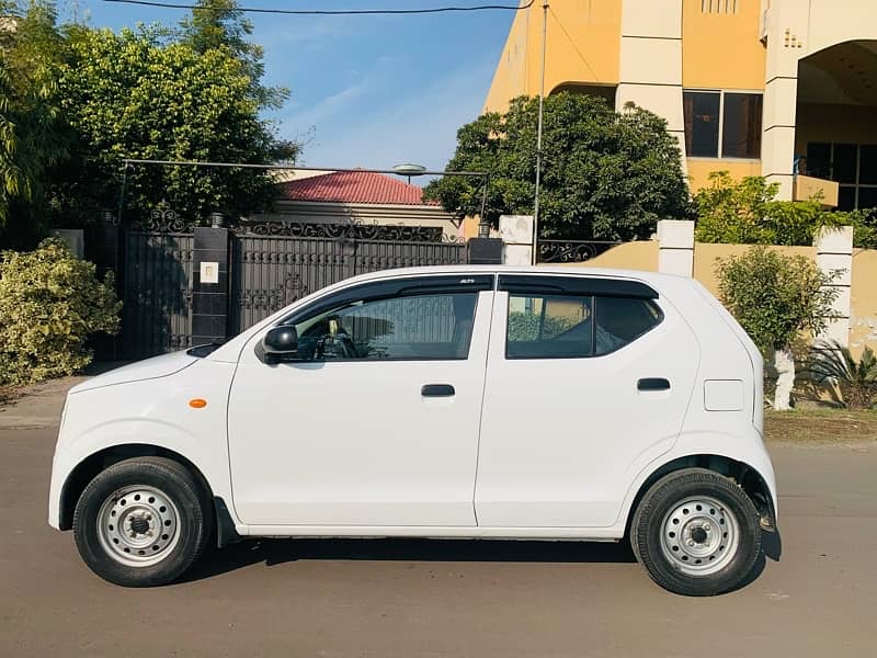 Suzuki Alto 4