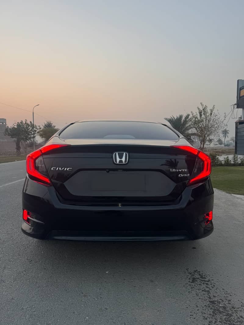 Honda Civic VTi Oriel Prosmatec 2018 UG 1