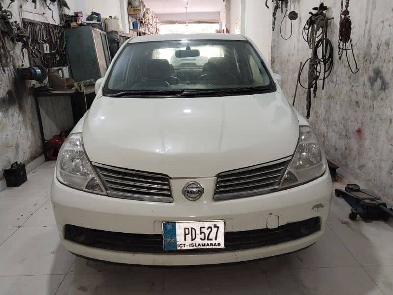 Nissan Tiida 2009 0