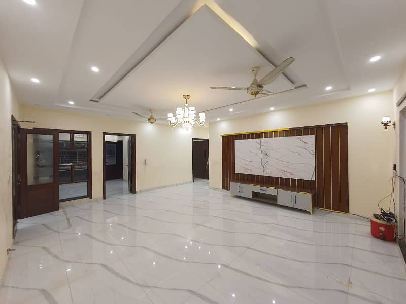 01 Kanal Modern Design House For Rent In DHA Phase 2 - Lahore. 1