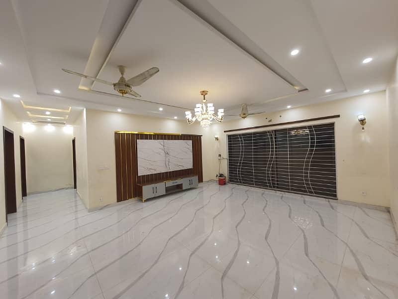 01 Kanal Modern Design House For Rent In DHA Phase 2 - Lahore. 8