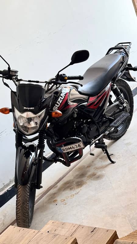 Suzuki GR150 Excellent Condition - Black-Islamabad 7