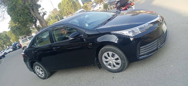 Toyota Corolla GLI 2019 1